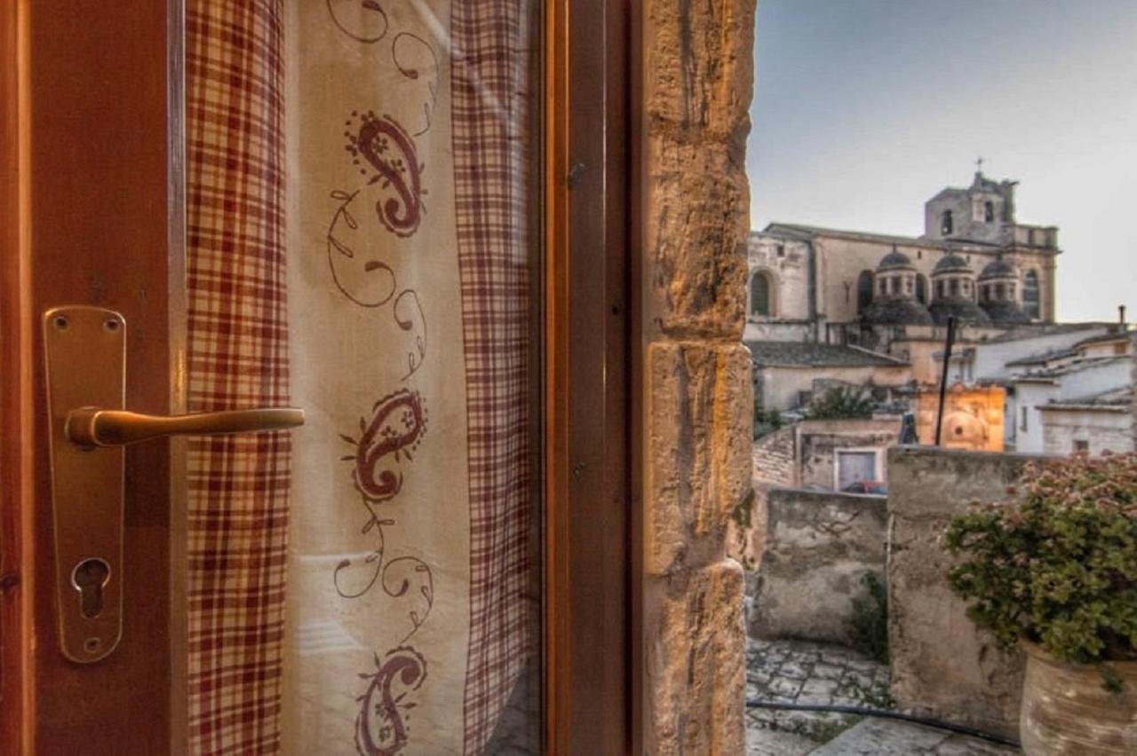 Lilibeth Houses - Charming & Lovely Views Scicli Buitenkant foto