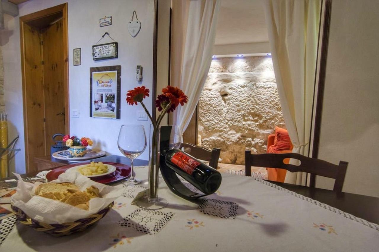 Lilibeth Houses - Charming & Lovely Views Scicli Buitenkant foto