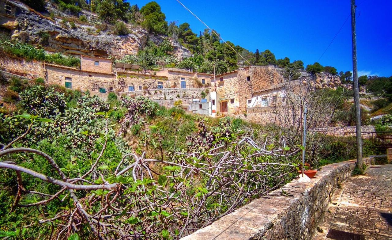 Lilibeth Houses - Charming & Lovely Views Scicli Buitenkant foto