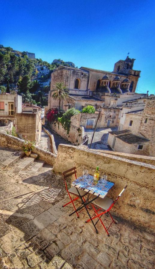 Lilibeth Houses - Charming & Lovely Views Scicli Buitenkant foto