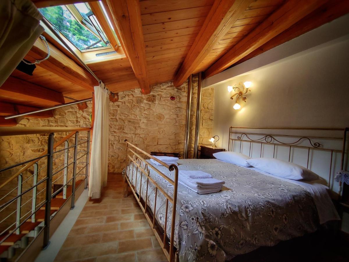Lilibeth Houses - Charming & Lovely Views Scicli Buitenkant foto